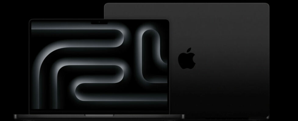Apple-MacBook-Pro-2up-231030_Full-Bleed-Image.jpg.xlarge