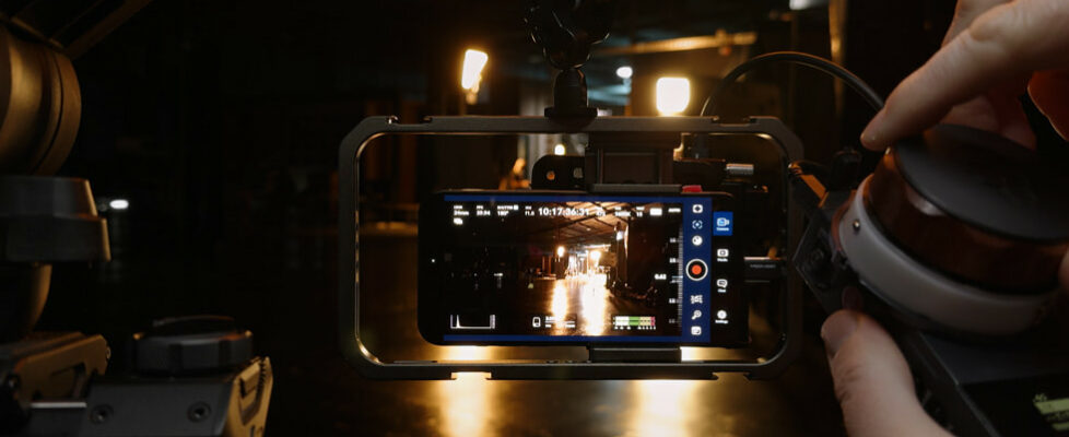 Apple-Shot-on-iPhone-Blackmagic-Camera-app_big.jpg.large